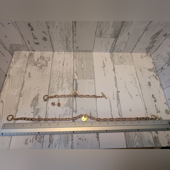 Michael Kors rose gold and pink link crystal padlock set - Picture 14 of 15